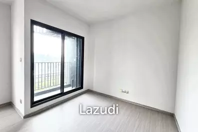 Studio Room with 1 Bath 28 SQM Life Asoke Rama 9