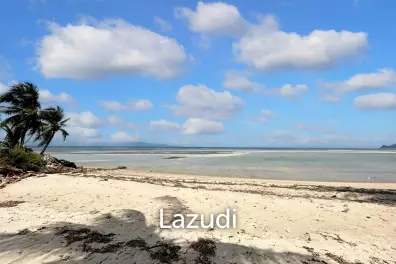 9200 SQ.M Beachfront Paradise in Baan Tai