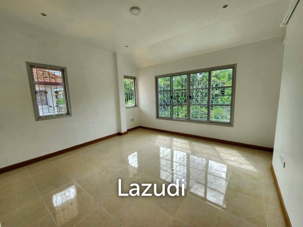 4 Bedrooms 3 Bathrooms 256 SQ.M Baan Sirisa 9