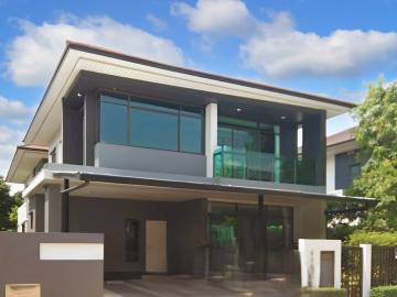 3 Bed 240 SQ.M Setthasiri Krungthep Kreetha