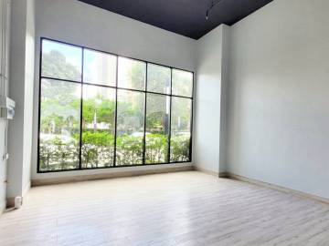 Prime Shop for Sale at Supalai Premier Charoen Nakhon 32 SQ.M