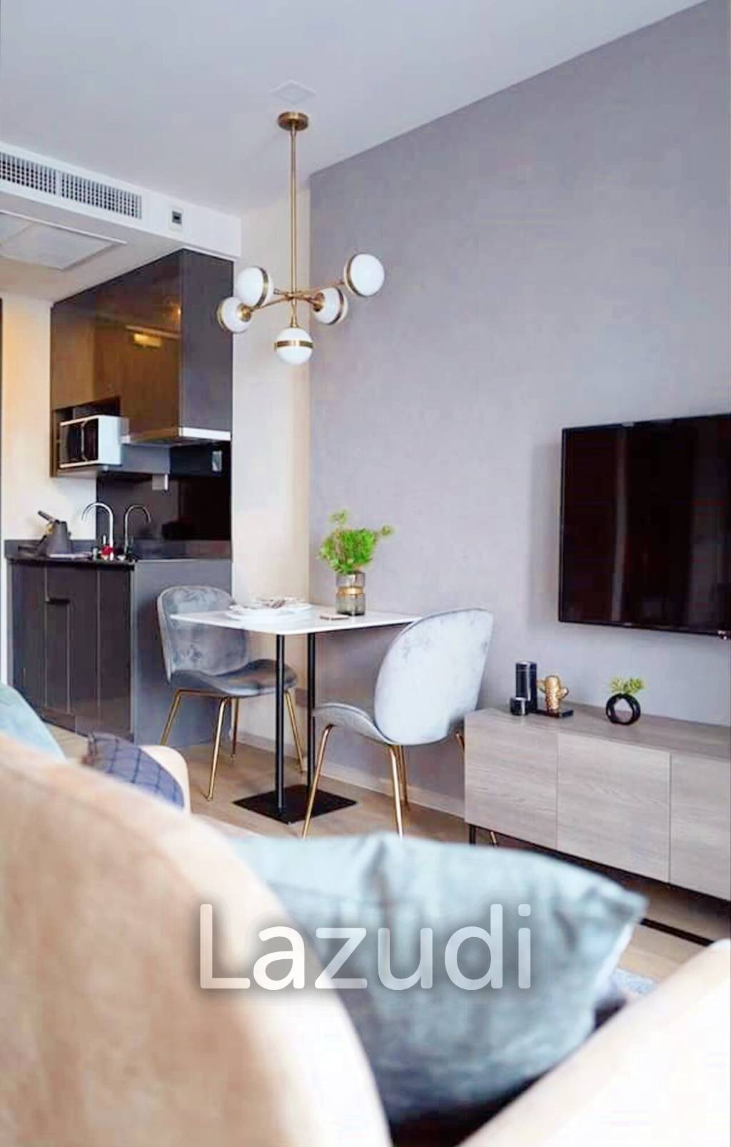 1 Bed 1 Bath 35 SQ.M at Ashton Asoke