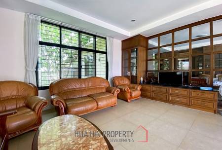 Hua Hin Hill Village 2 : 3 BR Pool Villa Soi 102