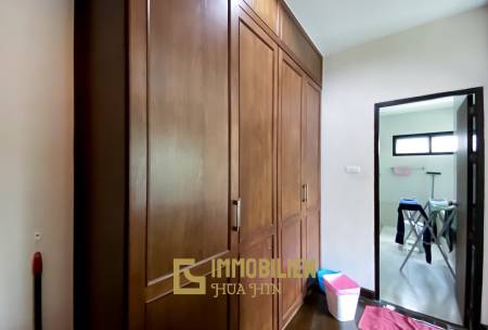 Hua Hin Hill Village 2 : 3 BR Pool Villa Soi 102