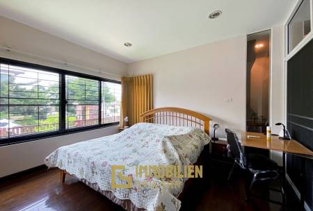 Hua Hin Hill Village 2 : 3 BR Pool Villa Soi 102