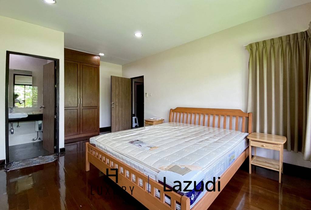 Hua Hin Hill Village 2 : 3 BR Pool Villa Soi 102