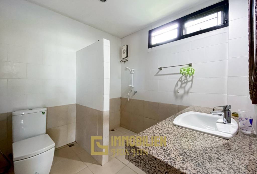 644 metro cuadrado 3 ` 5 Baño Villa de Venta