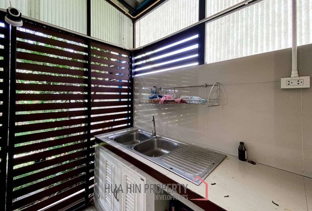 Hua Hin Hill Village 2 : 3 BR Pool Villa Soi 102