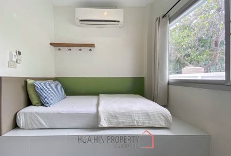 Beachside: 4 BR, 2 Pool Villa + House, Pran Buri