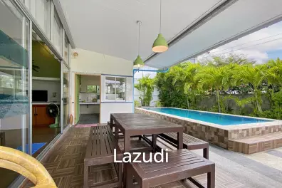 Beachside: 4 BR, 2 Pool Villa + House, Pran Buri