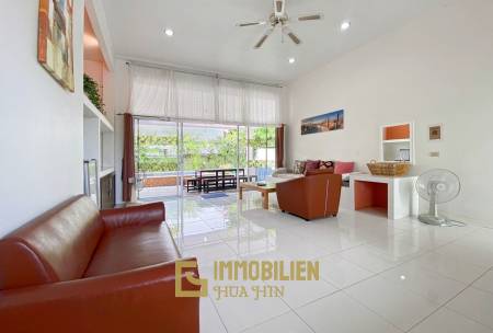 Beachside: 4 BR, 2 Pool Villa + House, Pran Buri