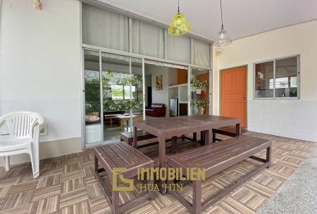 Beachside: 4 BR, 2 Pool Villa + House, Pran Buri