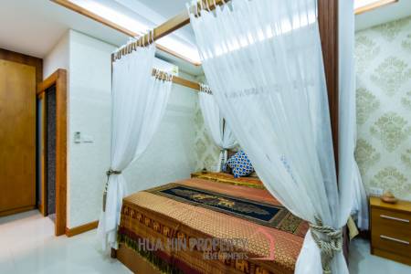 Luxurious 3-Bed Villa with Pool in Hua Hin