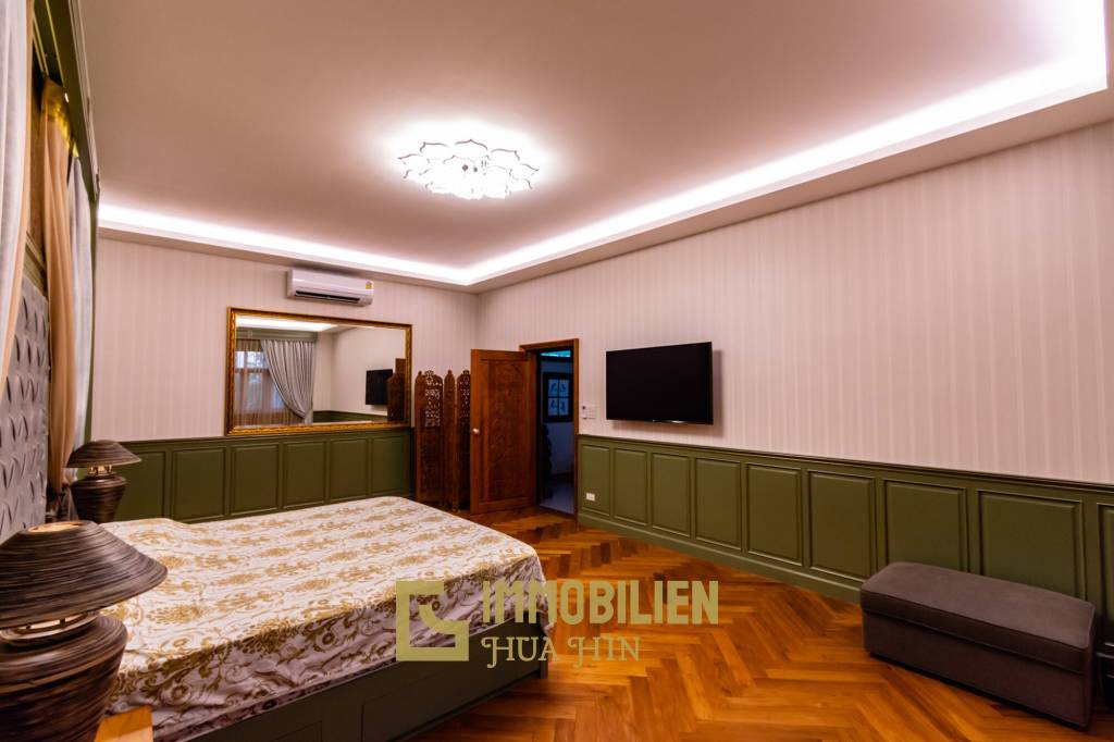 4,400 qm 3 Bett 5 Bad Villa Für Verkauf