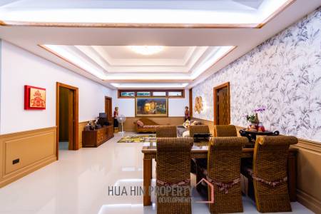 Luxurious 3-Bed Villa with Pool in Hua Hin