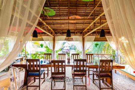 Luxurious 3-Bed Villa with Pool in Hua Hin