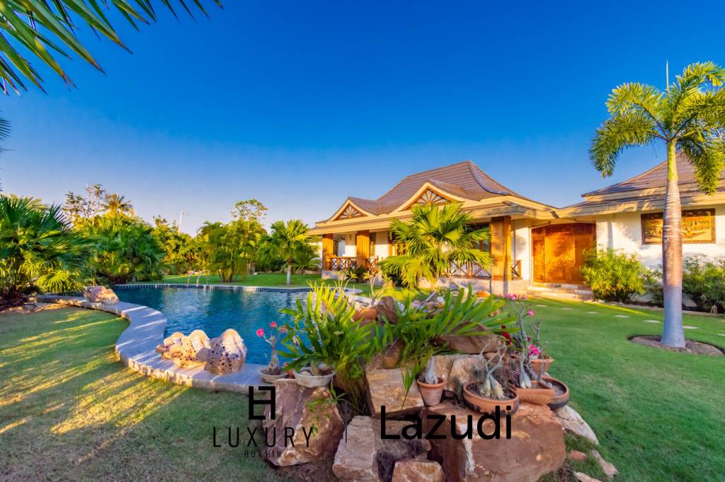 Luxurious 3-Bed Villa with Pool in Hua Hin