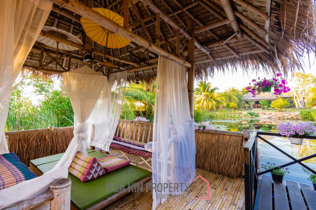 Luxurious 3-Bed Villa with Pool in Hua Hin
