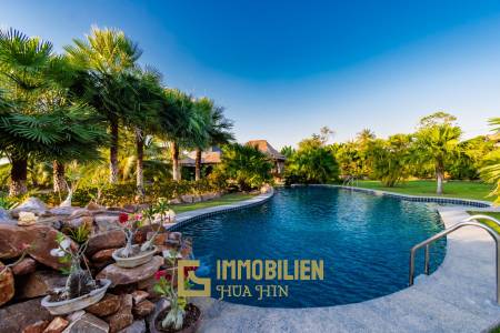 Luxurious 3-Bed Villa with Pool in Hua Hin