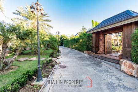 Luxurious 3-Bed Villa with Pool in Hua Hin
