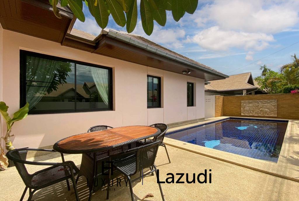 Preiswerte 4 Schlafzimmer Pool Villa in Stadtnähe