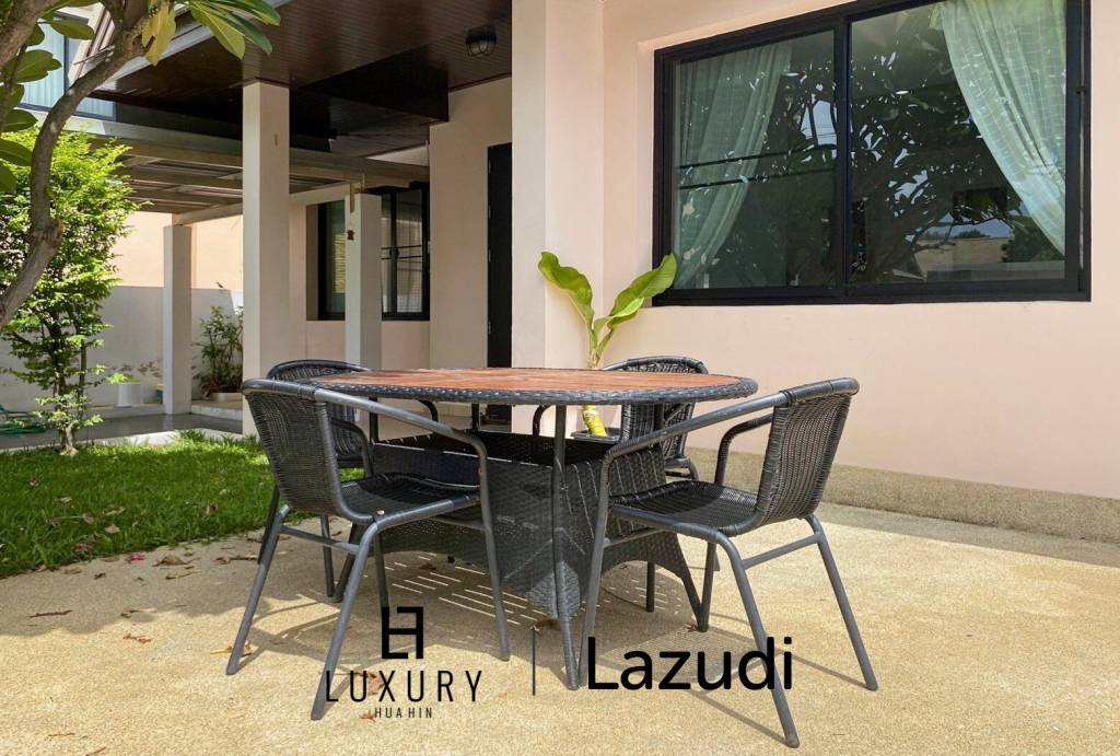 Preiswerte 4 Schlafzimmer Pool Villa in Stadtnähe