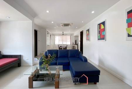 Great Value 4 Bed Pool Villa Near Town