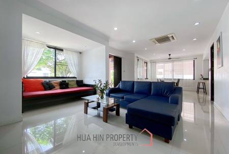 Great Value 4 Bed Pool Villa Near Town