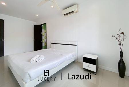 Preiswerte 4 Schlafzimmer Pool Villa in Stadtnähe