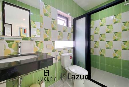 Preiswerte 4 Schlafzimmer Pool Villa in Stadtnähe