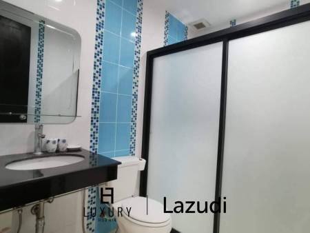 Preiswerte 4 Schlafzimmer Pool Villa in Stadtnähe