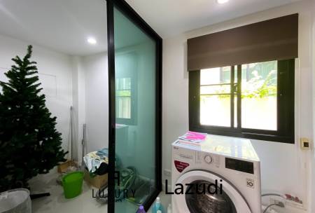 Preiswerte 4 Schlafzimmer Pool Villa in Stadtnähe