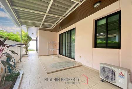 Great Value 4 Bed Pool Villa Near Town