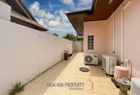 Great Value 4 Bed Pool Villa Near Town