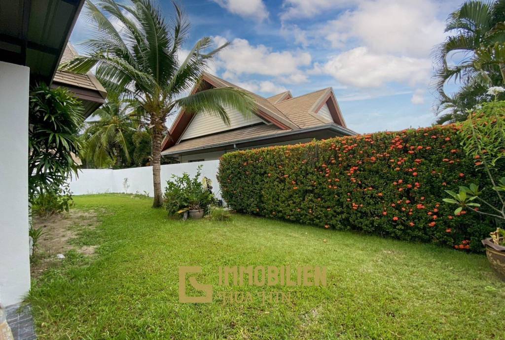 Hua Hin Hill Village 2: 3 Schlafzimmer Villa in Stadtnähe