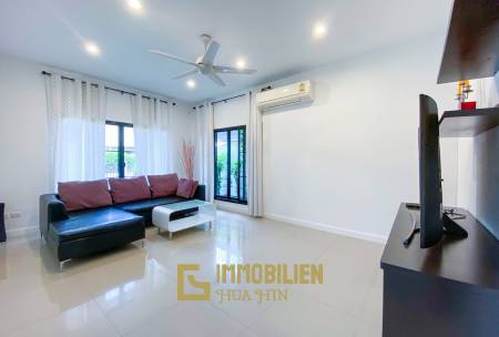 Hua Hin Hill Village 2: 3 Schlafzimmer Villa in Stadtnähe
