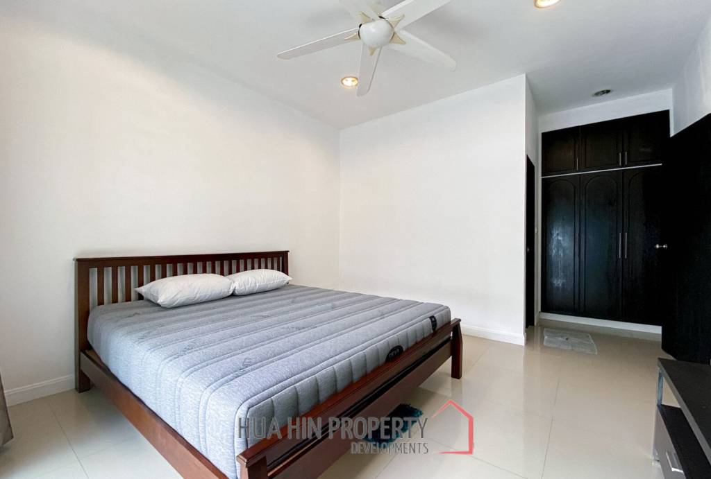 Hua Hin Hill Village 2 : 3 Bed Villa Near Town