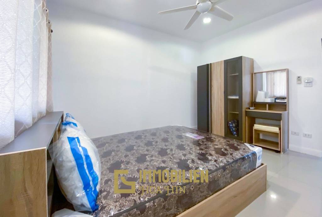 Hua Hin Hill Village 2: 3 Schlafzimmer Villa in Stadtnähe