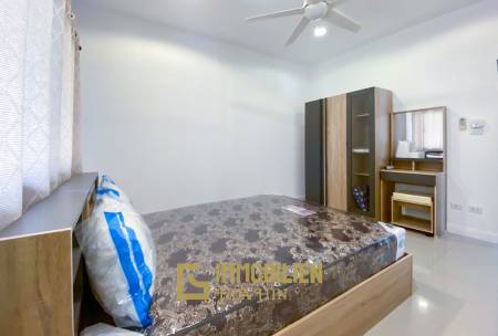 Hua Hin Hill Village 2: 3 Schlafzimmer Villa in Stadtnähe