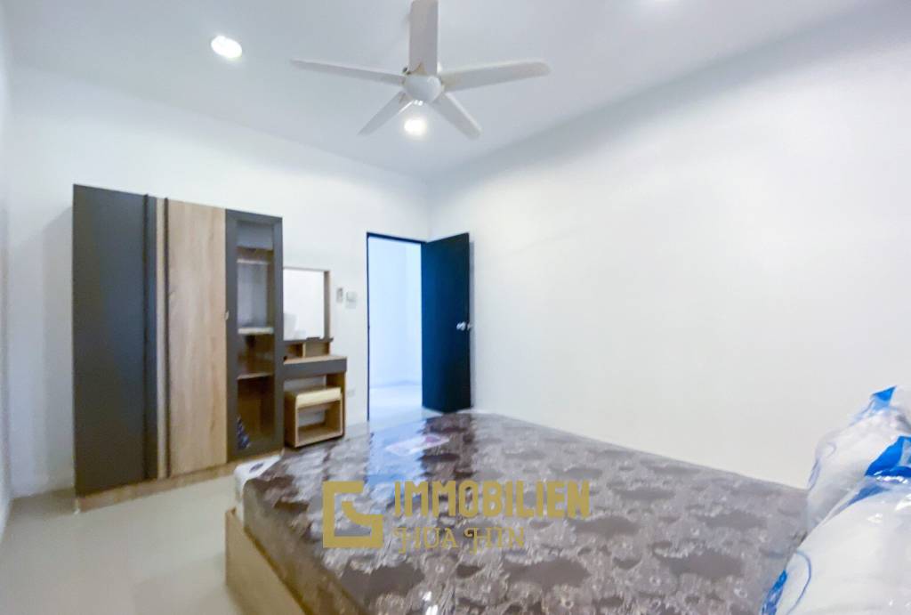 Hua Hin Hill Village 2: 3 Schlafzimmer Villa in Stadtnähe