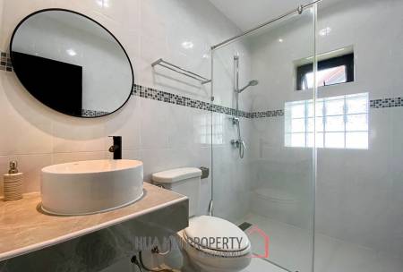 Hua Hin Hill Village 2 : 3 Bed Villa Near Town