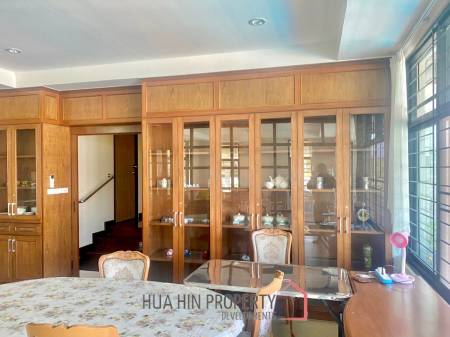 Hua Hin Hill Village 2 : 3 Bed Pool Villa On Soi 102