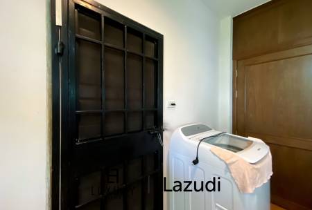 Hua Hin Hill Village 2 : 3 Bed Pool Villa On Soi 102