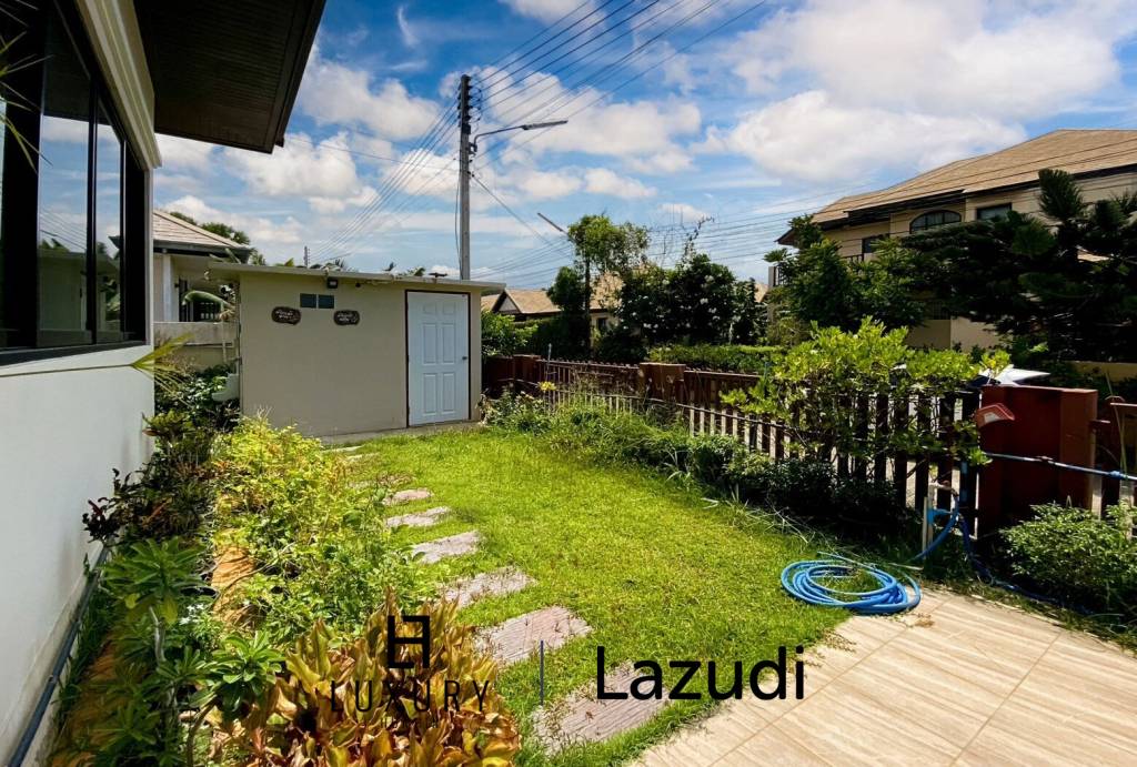 Hua Hin Hill Village 2 : 3 Bed Pool Villa On Soi 102