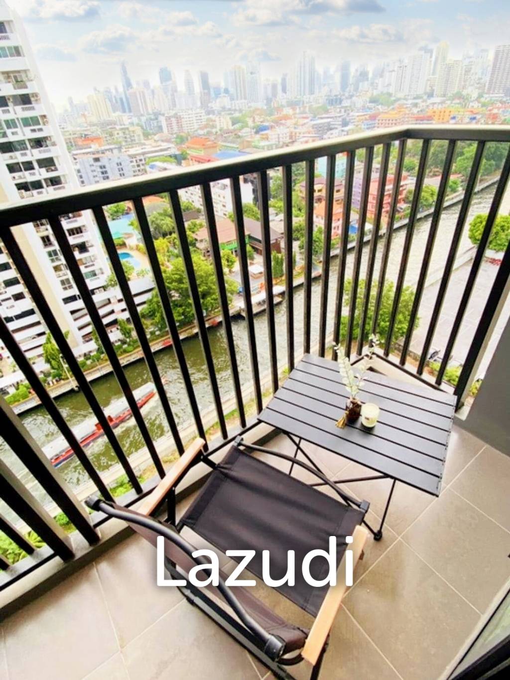 1 Bed 33 SQ.M THE BASE Phetchaburi-Thonglor