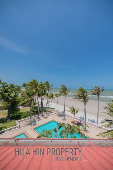 DUSIT THANI : Luxurious 4  Bed Beachfront Condo