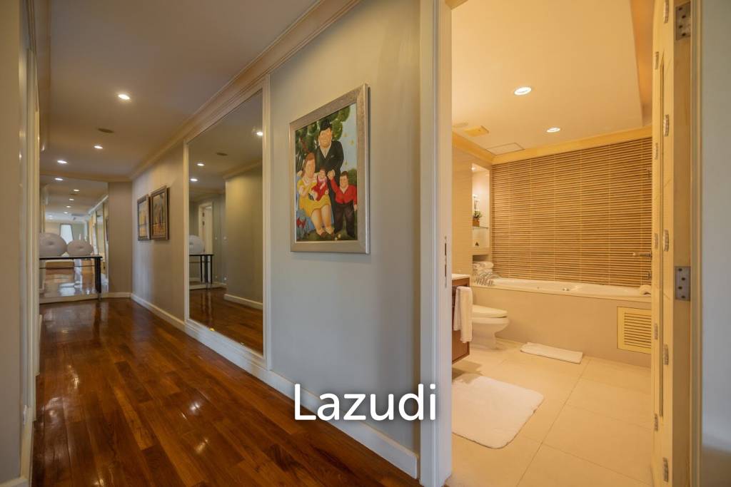 DUSIT THANI : Luxurious 4  Bed Beachfront Condo