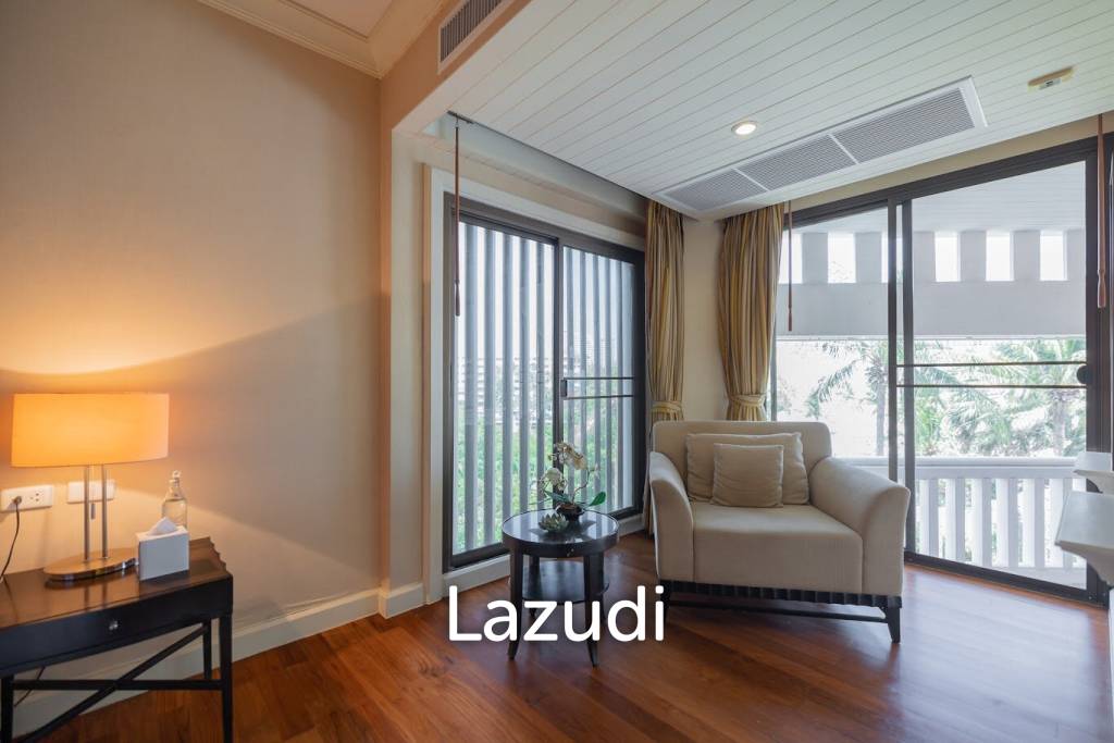 DUSIT THANI : Luxurious 4  Bed Beachfront Condo