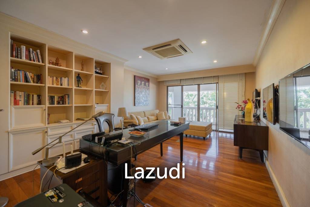 DUSIT THANI : Luxurious 4  Bed Beachfront Condo