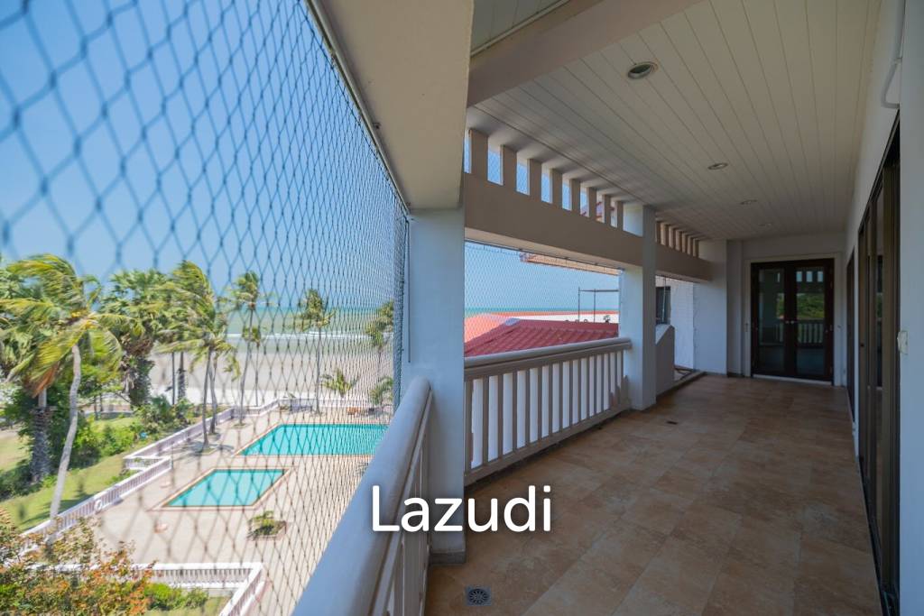 DUSIT THANI : Luxurious 4  Bed Beachfront Condo